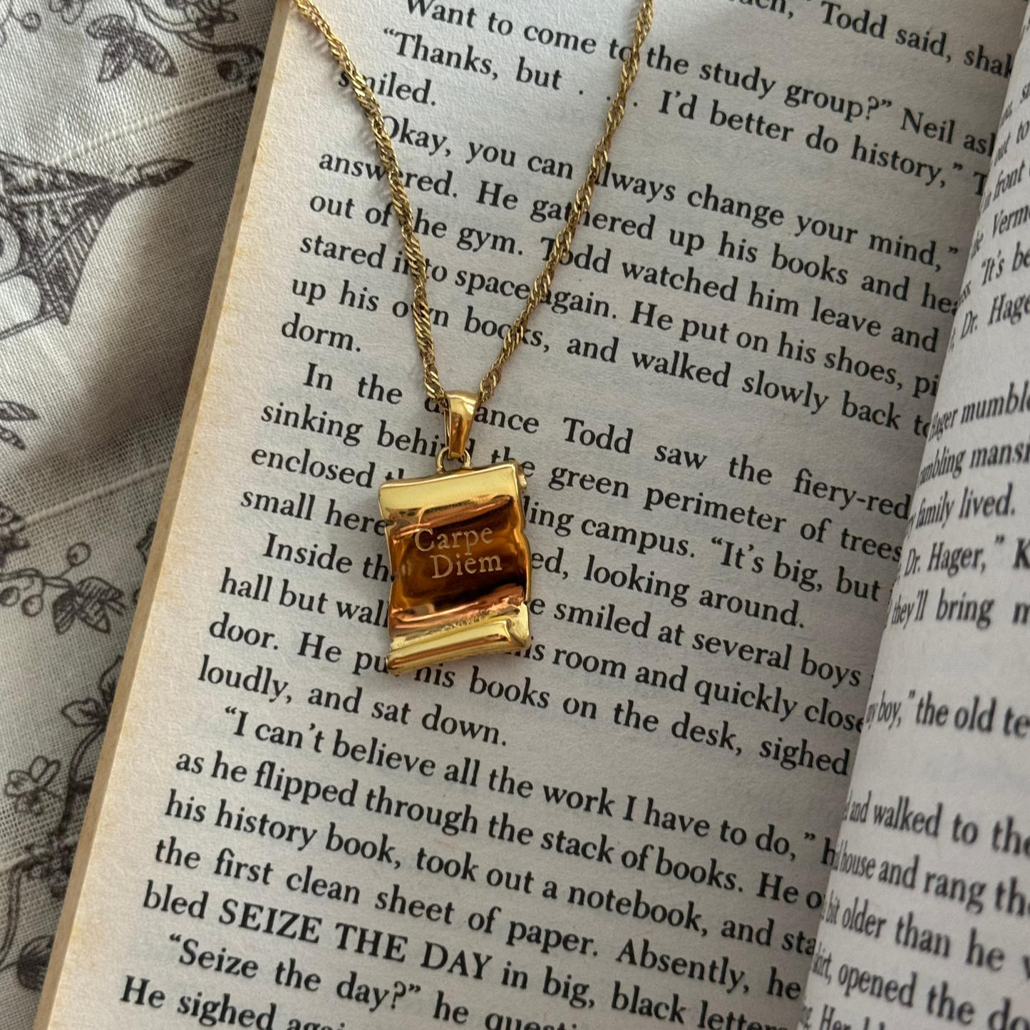 Carpe Diem Necklace